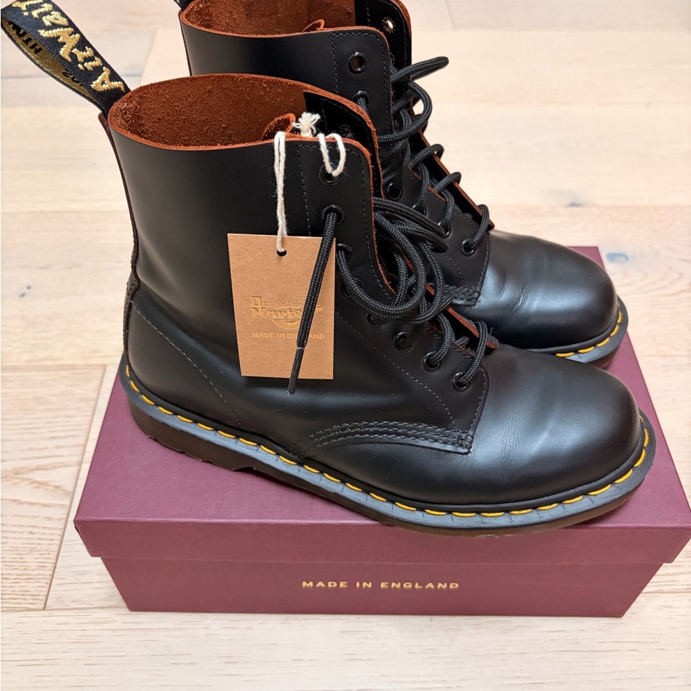 Dr. Martens 1460 Vintage Made in England Black Boots